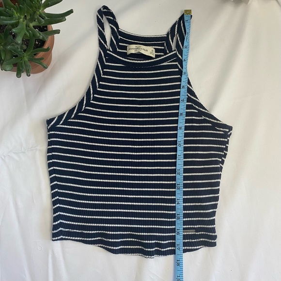 Abercrombie High-Neck Striped Crop Top - Picture 2 of 5